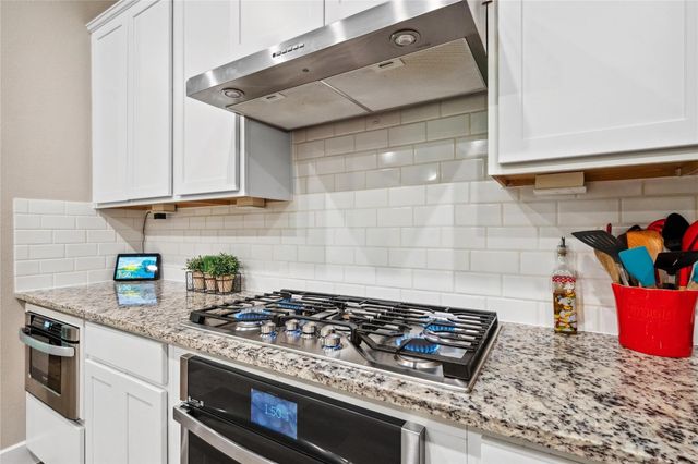 1574 Silver Creek Lane, Montgomery, TX 77316