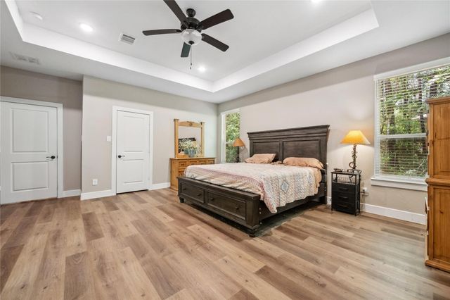 1574 Silver Creek Lane, Montgomery, TX 77316