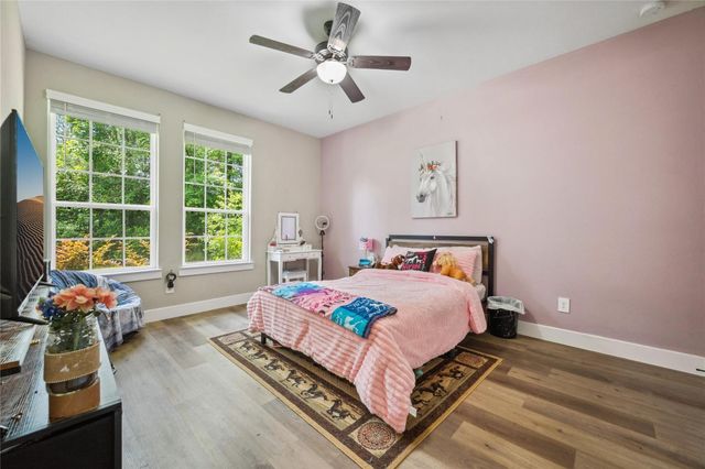 1574 Silver Creek Lane, Montgomery, TX 77316