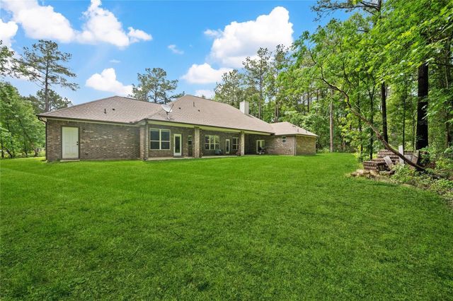 1574 Silver Creek Lane, Montgomery, TX 77316