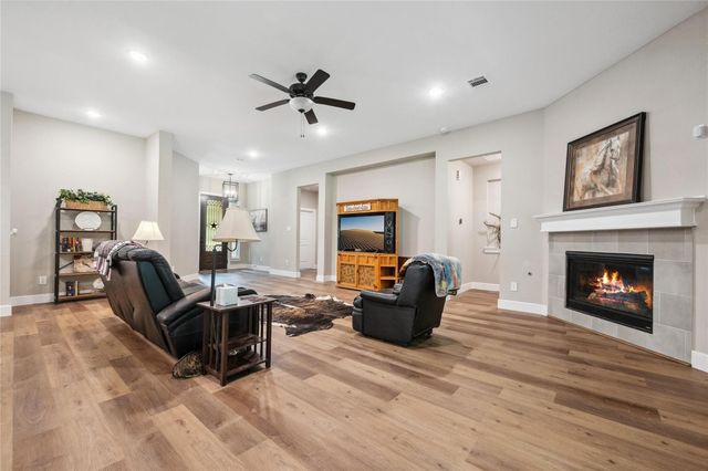 1574 Silver Creek Lane, Montgomery, TX 77316