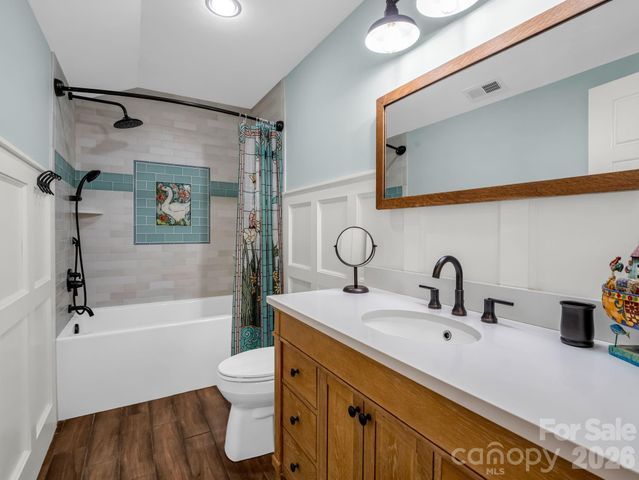 1941 Landrum Road, Columbus, NC 28722