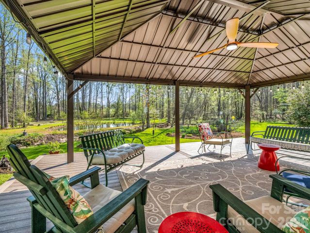 1941 Landrum Road, Columbus, NC 28722