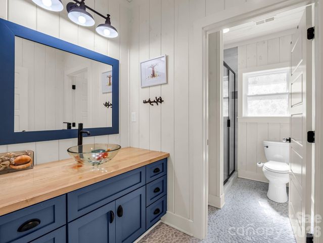 1941 Landrum Road, Columbus, NC 28722