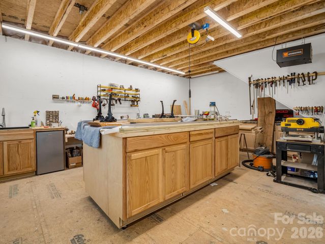 1941 Landrum Road, Columbus, NC 28722