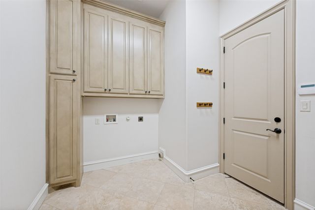 96 Casa Lane 210, Colleyville, TX 76034