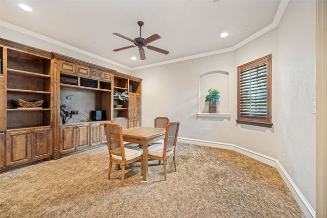 96 Casa Lane 210, Colleyville, TX 76034