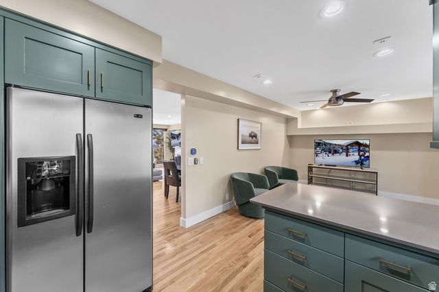 1718 S OAK SPRINGS DR, Salt Lake City, UT 84108
