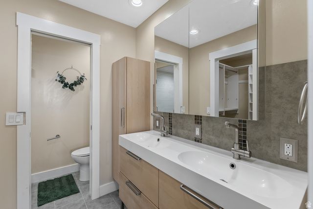 1718 S OAK SPRINGS DR, Salt Lake City, UT 84108