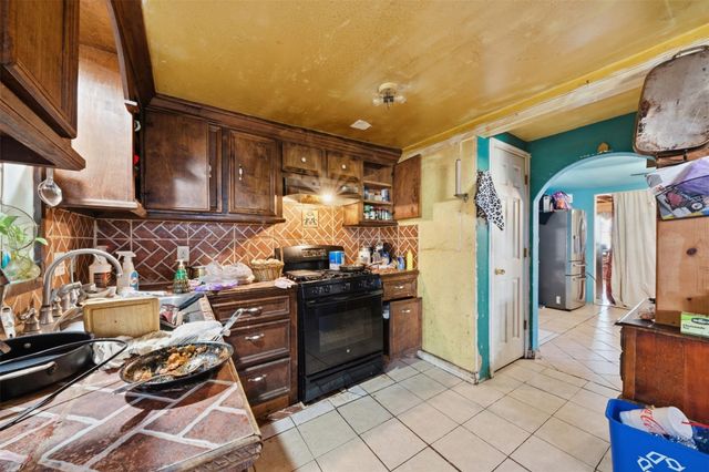 7807 Melrose Street, Houston, TX 77022