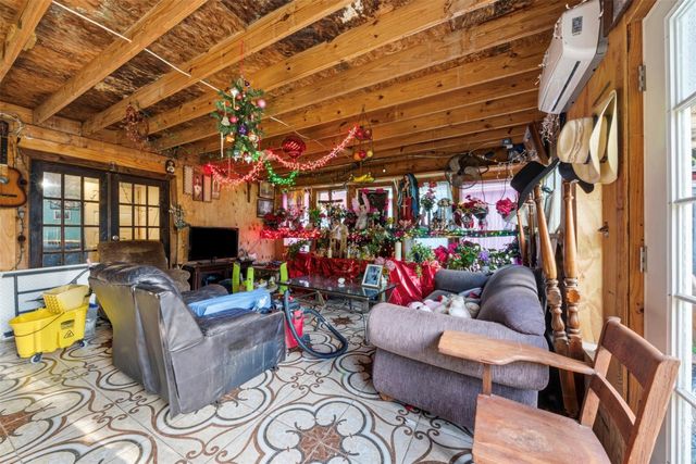 7807 Melrose Street, Houston, TX 77022