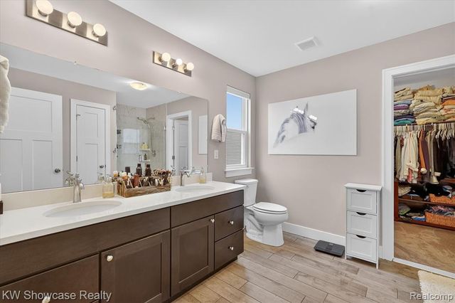 3108 Theodore, Wixom, MI 48393