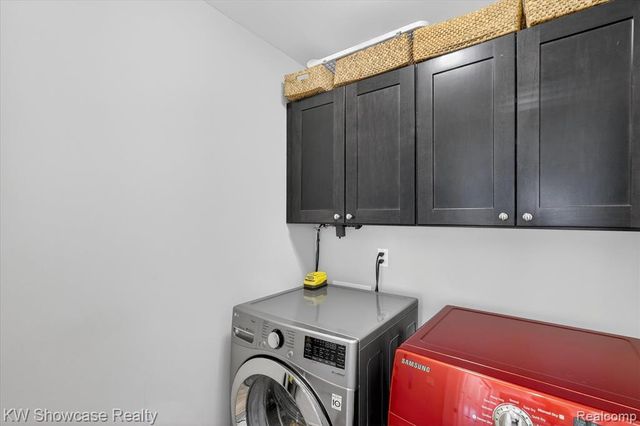 3108 Theodore, Wixom, MI 48393