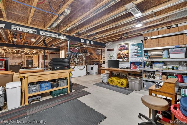 3108 Theodore, Wixom, MI 48393