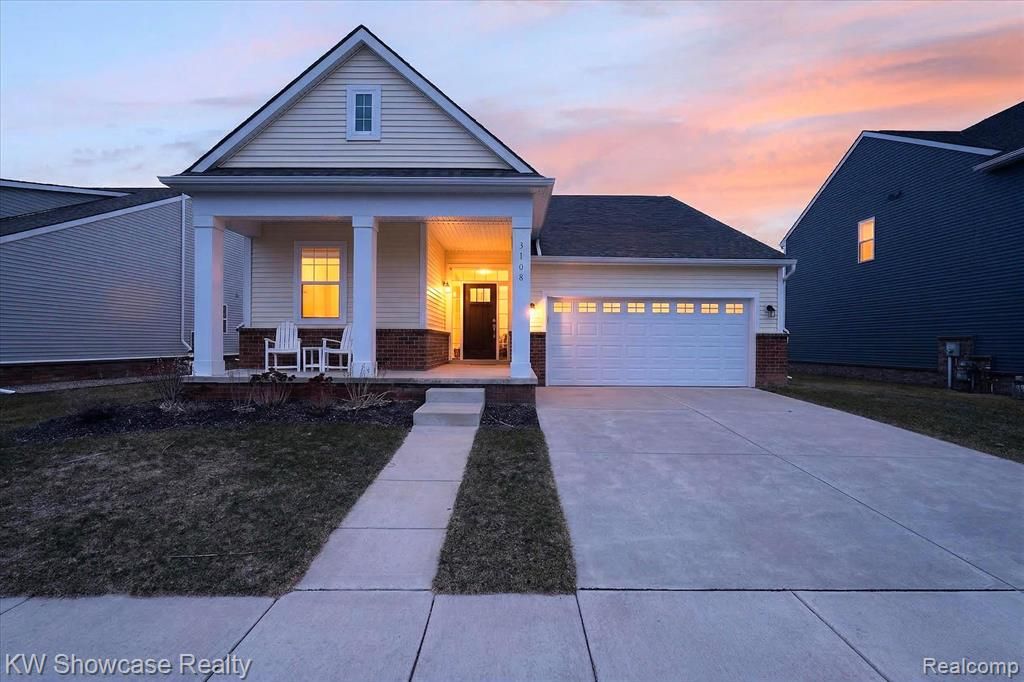 3108 Theodore, Wixom, MI 48393