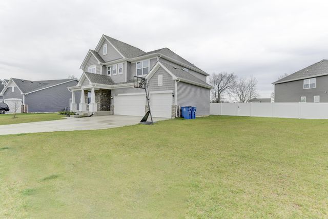 11429 Clyde Drive, Crown Point, IN 46307
