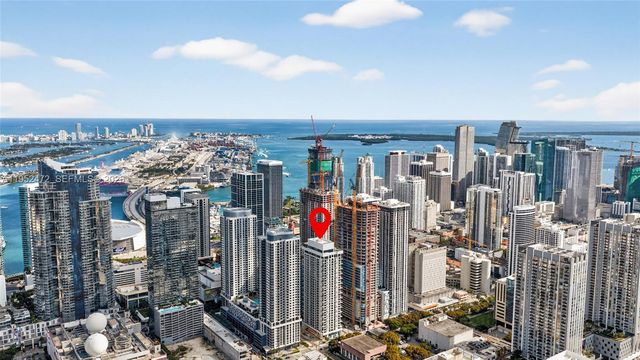 11 NE 6 ST 3210, Miami, FL 33132