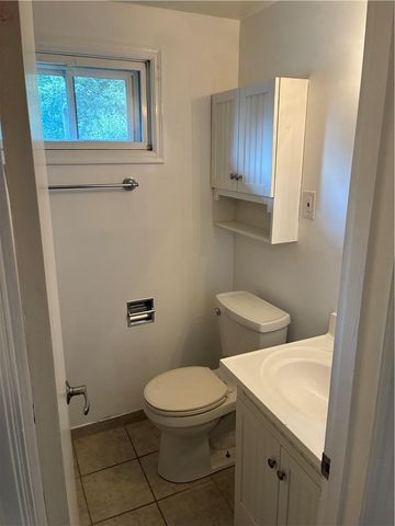 3209 W 72nd Street, Prairie Village, KS 66208