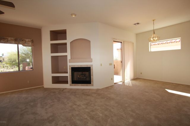 5206 N Canyon Rise Place, Tucson, AZ 85749
