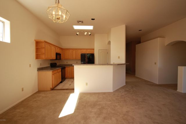 5206 N Canyon Rise Place, Tucson, AZ 85749