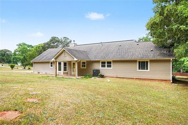 160 Tamarack Trail, Mcdonough, GA 30252