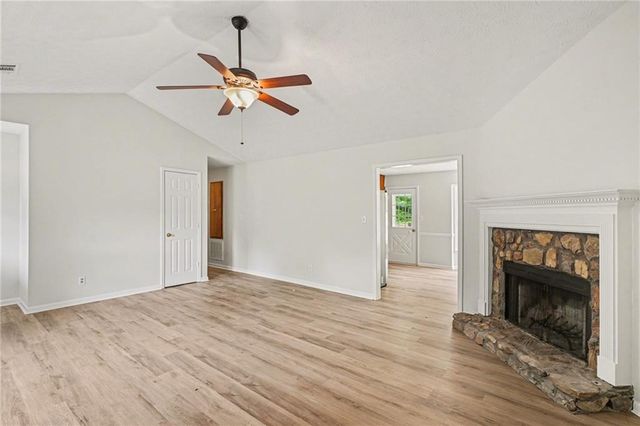 160 Tamarack Trail, Mcdonough, GA 30252