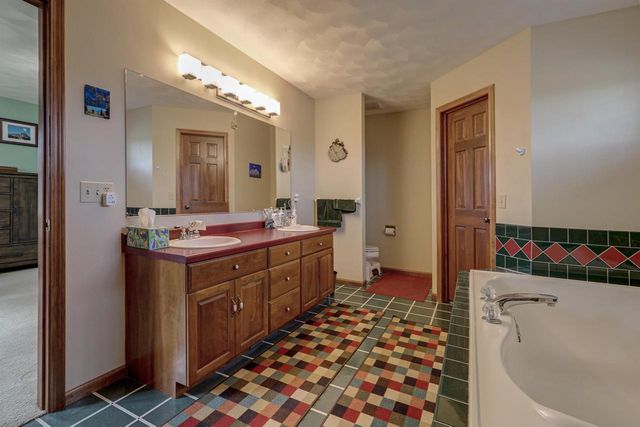 N1768 TERRACE DRIVE, Greenville, WI 54942