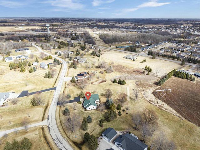 N1768 TERRACE DRIVE, Greenville, WI 54942