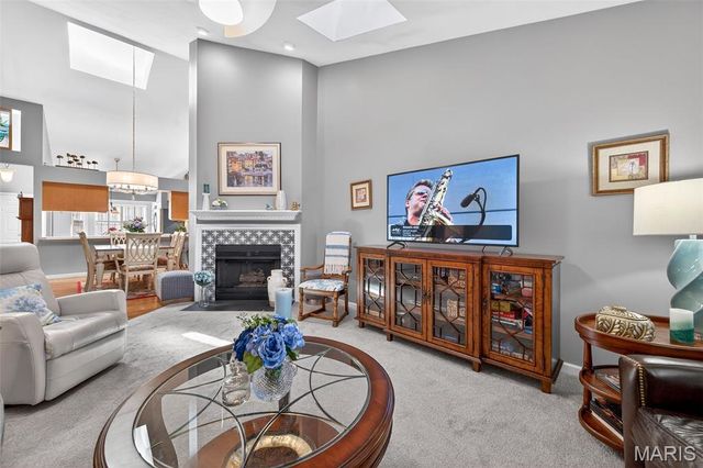 174 Baxter Heights Court, Manchester, MO 63011