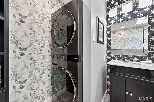 174 Baxter Heights Court, Manchester, MO 63011