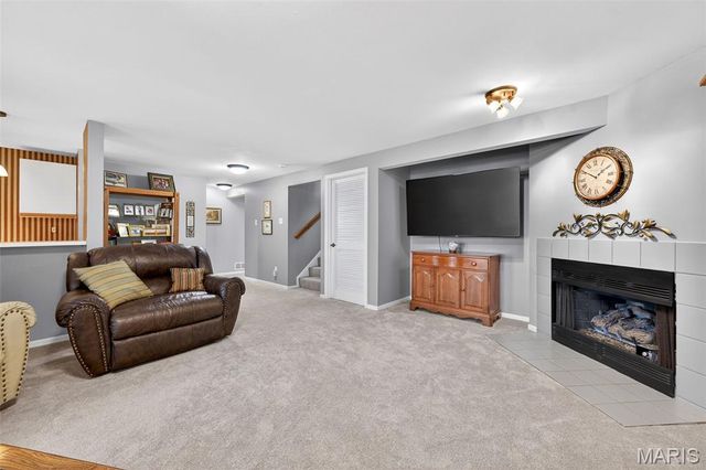 174 Baxter Heights Court, Manchester, MO 63011