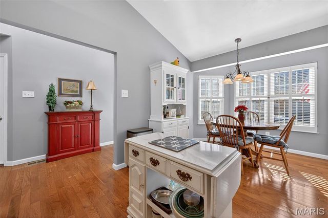 174 Baxter Heights Court, Manchester, MO 63011