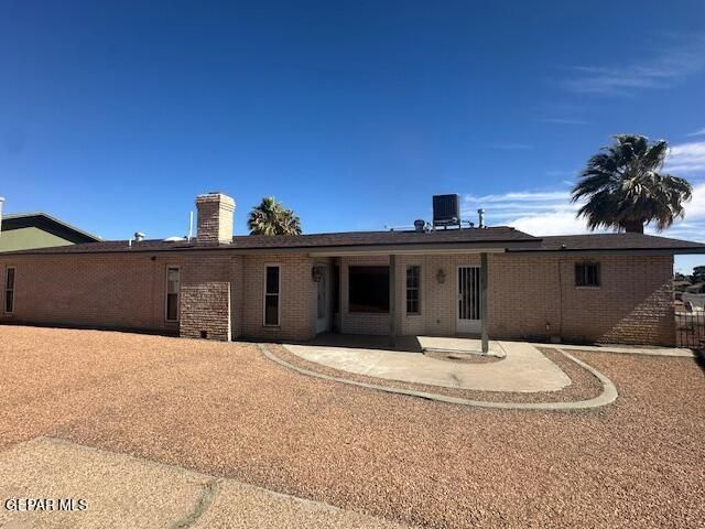 1535 MONTE SANDERS Lane, El Paso, TX 79935