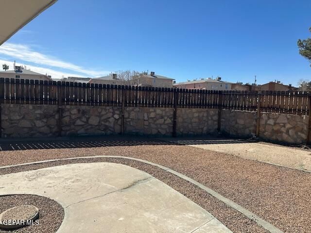 1535 MONTE SANDERS Lane, El Paso, TX 79935