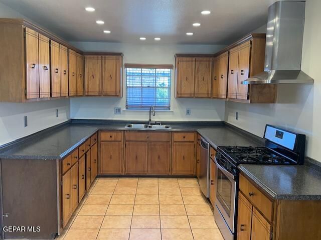 1535 MONTE SANDERS Lane, El Paso, TX 79935