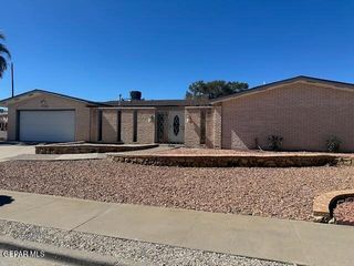 1535 MONTE SANDERS Lane, El Paso, TX 79935