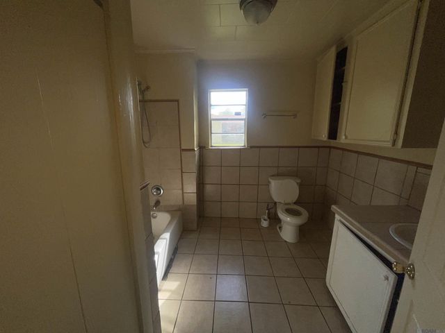 5166 Monarch Ave, Baton Rouge, LA 70811