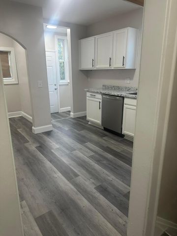 1277 E 18th Avenue, Columbus, OH 43211