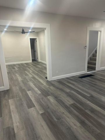 1277 E 18th Avenue, Columbus, OH 43211