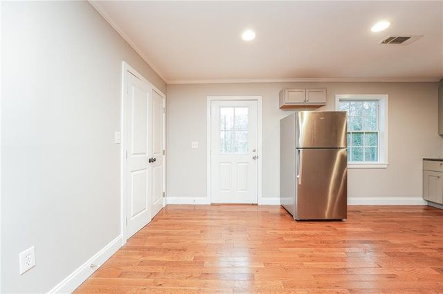 528 Newlin Court, Lawrenceville, GA 30046