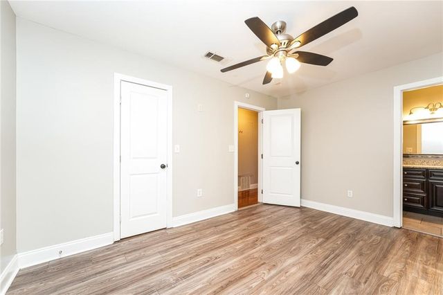 528 Newlin Court, Lawrenceville, GA 30046