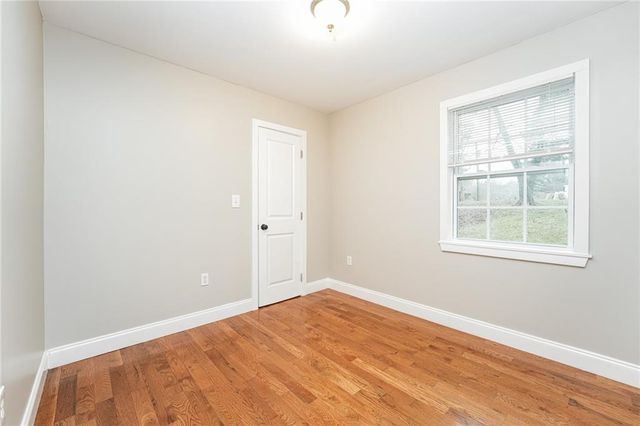 528 Newlin Court, Lawrenceville, GA 30046