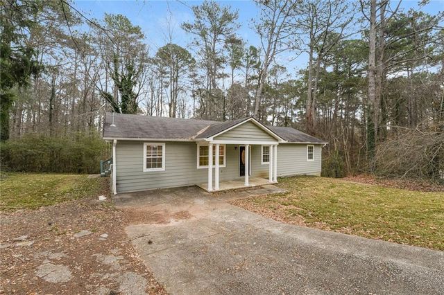 528 Newlin Court, Lawrenceville, GA 30046