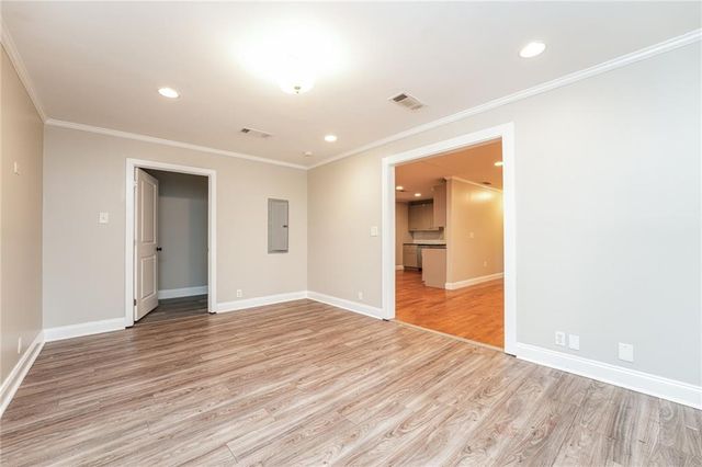 528 Newlin Court, Lawrenceville, GA 30046