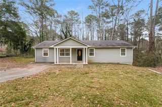 528 Newlin Court, Lawrenceville, GA 30046