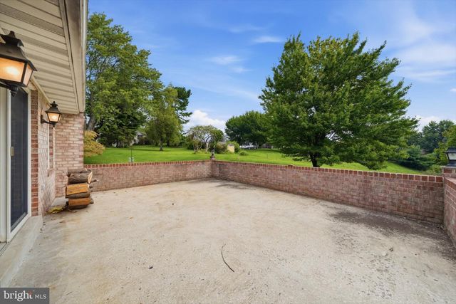 8021 ROCKY SPRINGS RD, Frederick, MD 21702