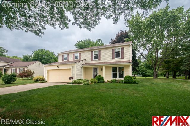34682 Bunker Hill Drive, Farmington Hills, MI 48331