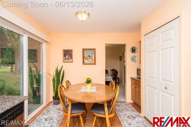 34682 Bunker Hill Drive, Farmington Hills, MI 48331
