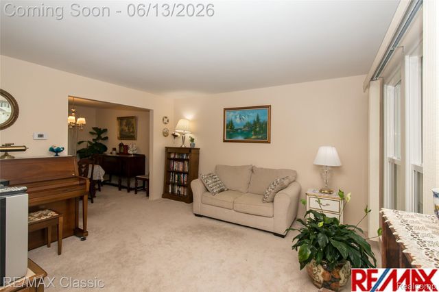 34682 Bunker Hill Drive, Farmington Hills, MI 48331