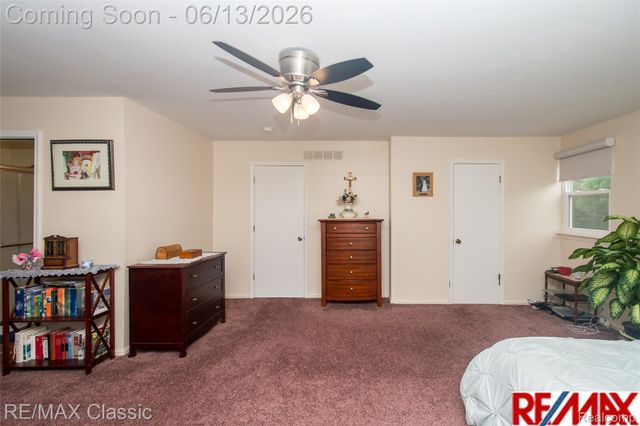 34682 Bunker Hill Drive, Farmington Hills, MI 48331